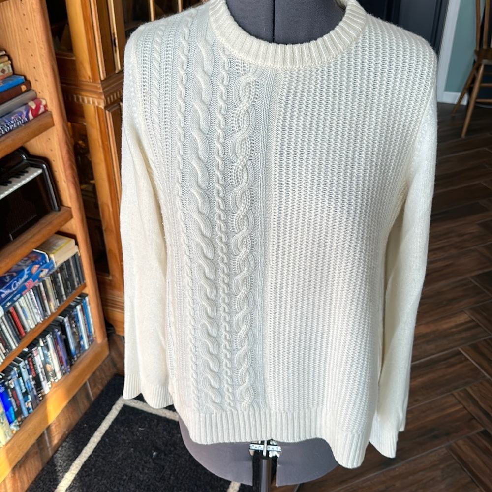 Sofia cashmere cableknit sweater size Large.